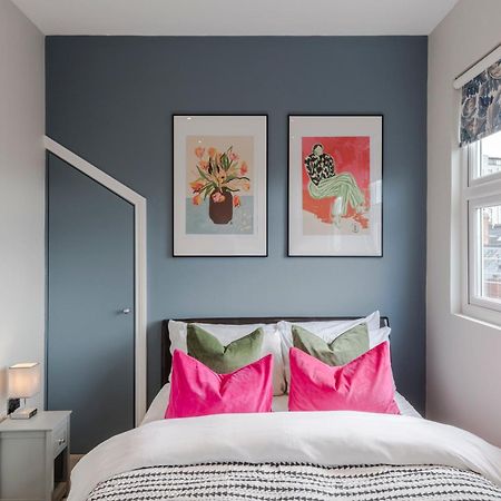 Stunning 3 Bed Duplex Apartment In The Heart Of West Hampstead Londra Exterior foto