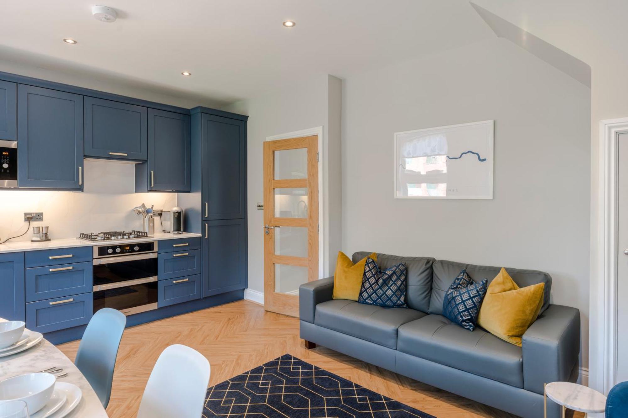 Stunning 3 Bed Duplex Apartment In The Heart Of West Hampstead Londra Exterior foto