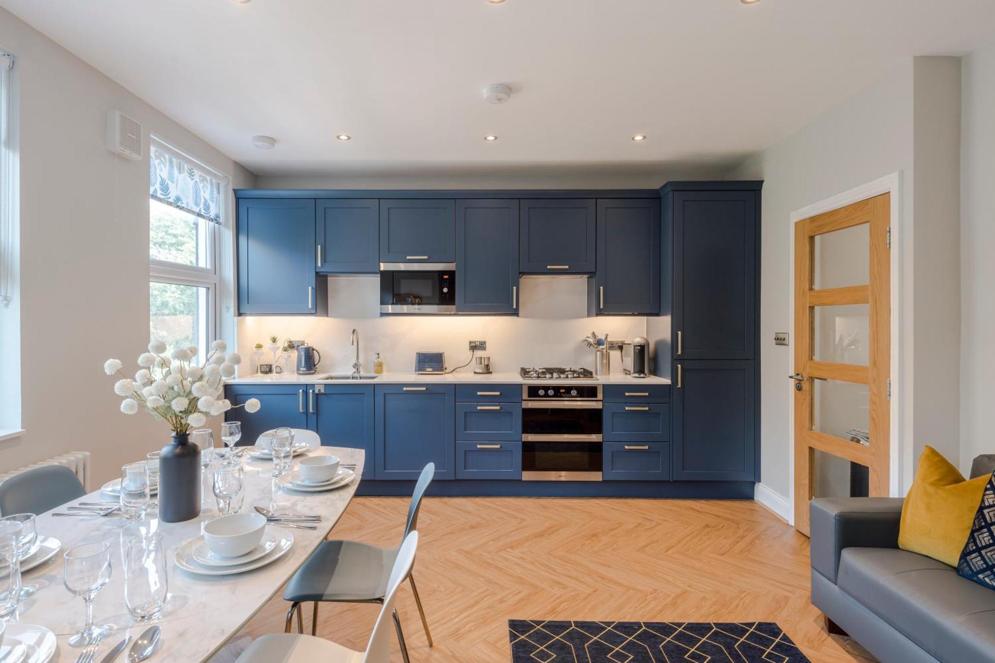 Stunning 3 Bed Duplex Apartment In The Heart Of West Hampstead Londra Exterior foto